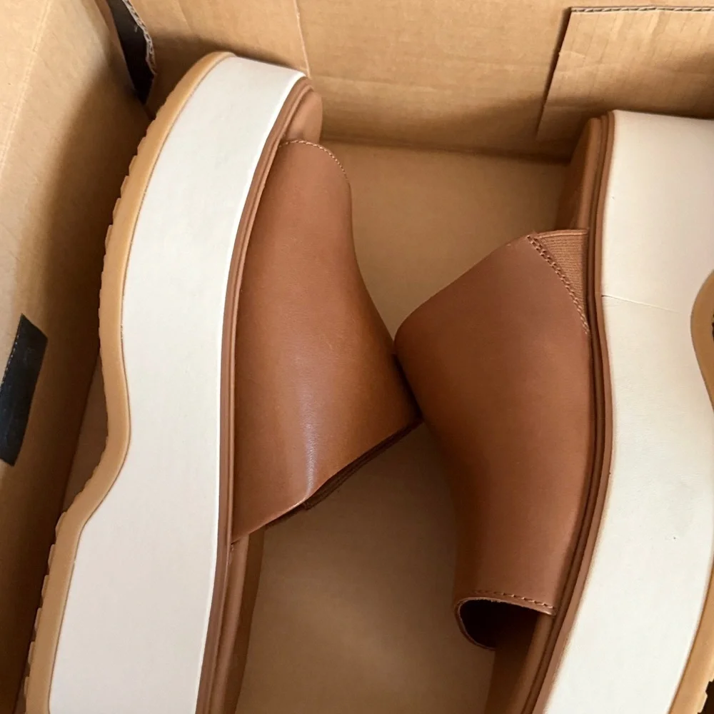 Sorel new box